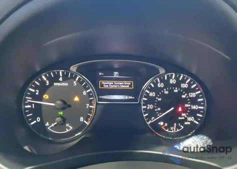 2017 Nissan Altima 2.5 из США, поврежденный, VIN 1N4AL3AP8HC127913